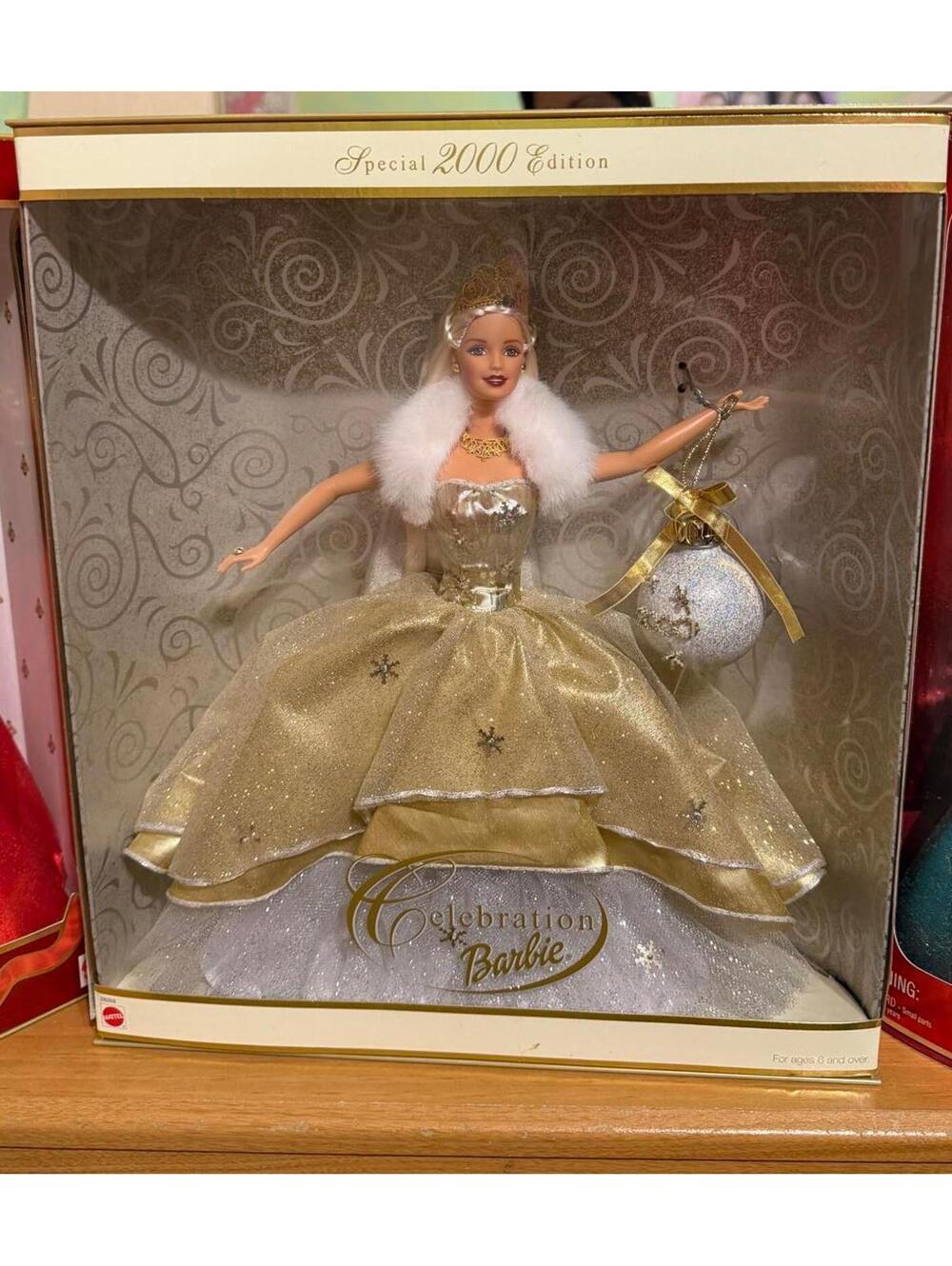 Unopened Holiday Barbie 2000 New in Box Christmas Goldtone